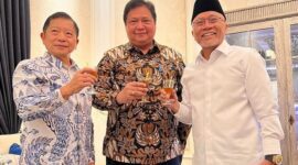 Airlangga Hartarto, Zulkifli Hasan, dan Suharso Monoarfa.(Instagram.com/@zul.hasan)
