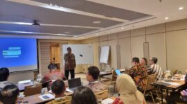 Pelaku Pasar Modal di Aksi Capacity Building Bersama PROPAMI, AAEI, dan LSP PM di Kuala Lumpur. Kunjungan berharga ke Bursa Malaysia dan Universitas Kebangsaan Malaysia mengukuhkan koneksi akademis dan industri keuangan, merangkai wawasan dan pengalaman dalam menghadapi kompleksitas pasar modal