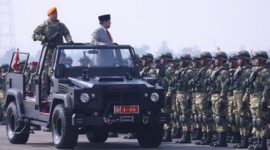 Menteri Pertahanan Prabowo Subianto dalam acara upacara penetapan Komcad di Pusdiklatpassus, Batujajar, Bandung. (Dok. Tim Media Prabowo)
