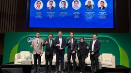 Direktur Manajemen Risiko PHE, Whisnu Bahriansyah, memaparkan strategi CCS/CCUS di Asia Pacific CCUS Conference 2025, Kuala Lumpur. (Dok. PT Pertamina Hulu Energi)